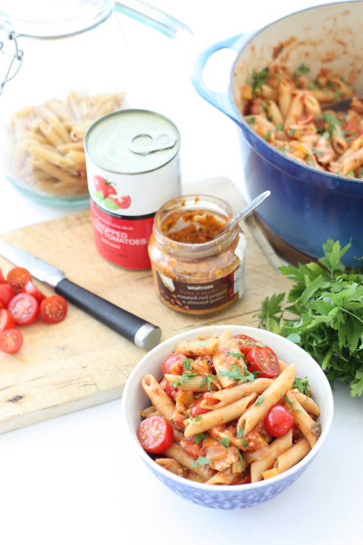 chicken-and-red-pesto-pasta-ingredients