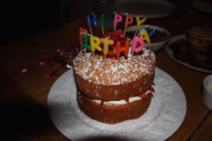 strawberries-cream-cake