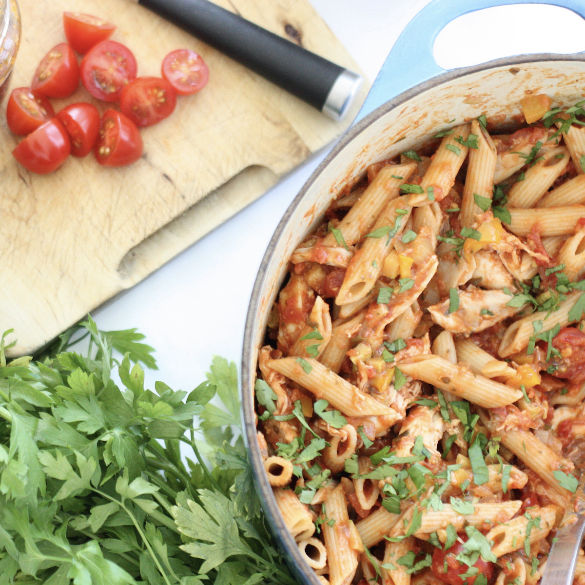 Chicken and Red Pesto Pasta - marmalade & me