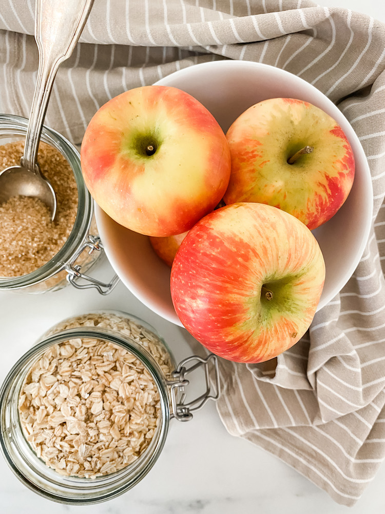 Apples, oats and sugar for Individual Apple Crumbles